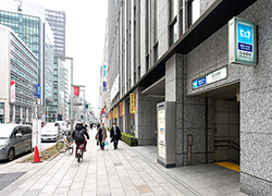 中央通りに出ます